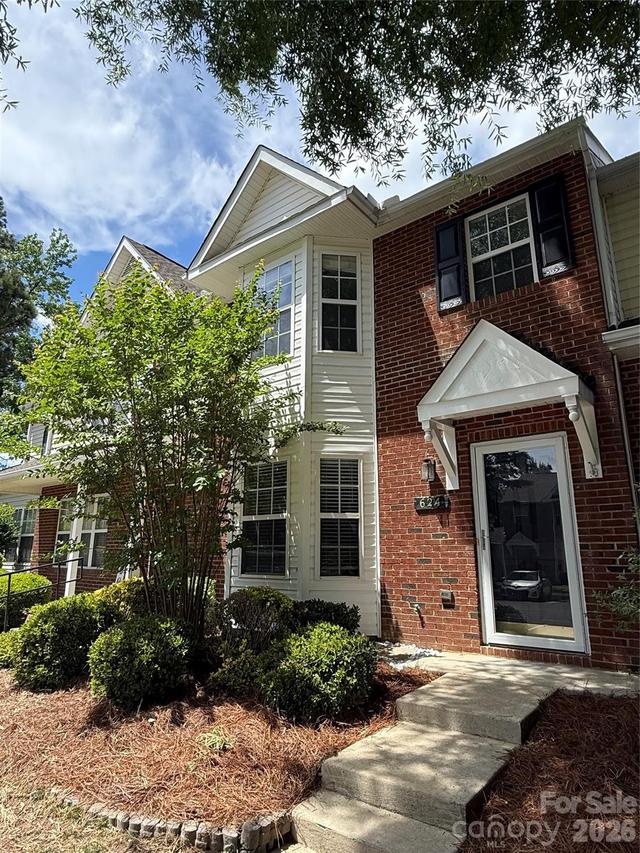 624 Gelderland Dr., Matthews, NC 28104