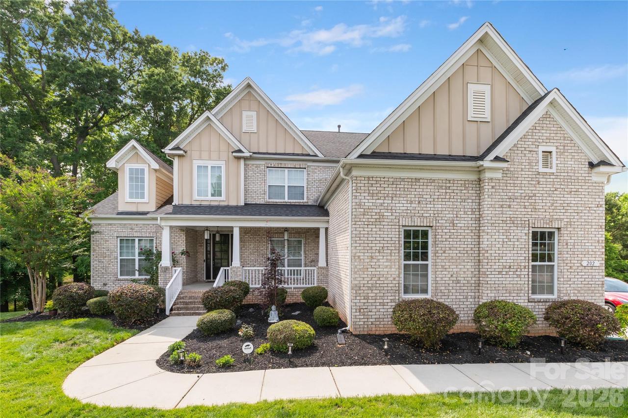 202 Tallow Tree Ct., Waxhaw, NC 28173