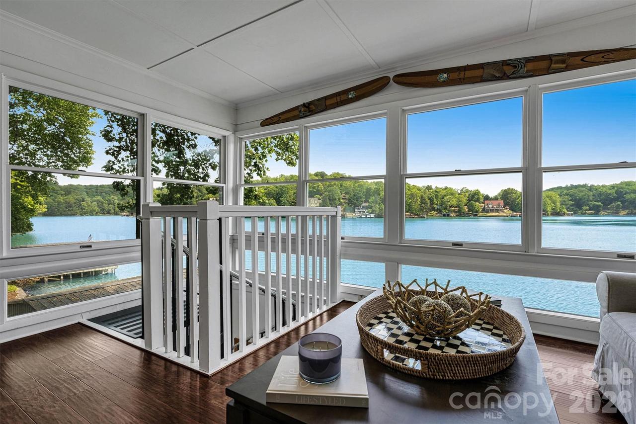 462 Charlotte Dr., Lake Lure, NC 28746