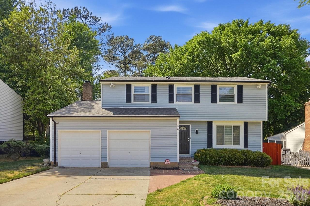 3701 Piney Grove Rd., Charlotte, NC 28212