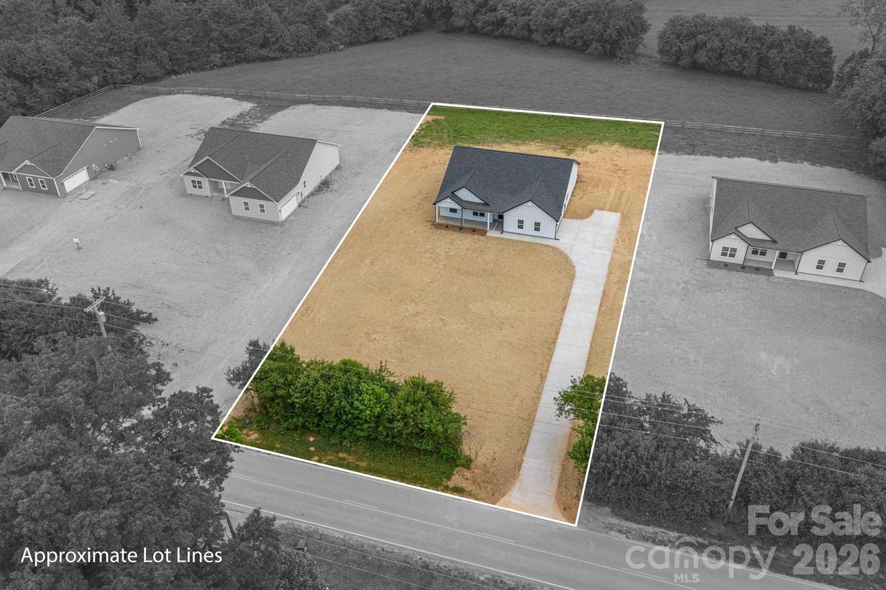 1349 Zeb Haynes Rd., Maiden, NC 28650