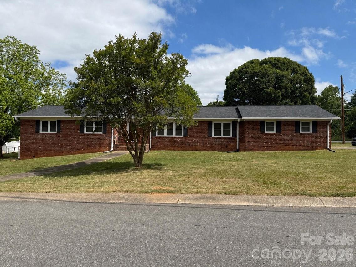 1300 Briarcliff Rd. #14, Shelby, NC 28152