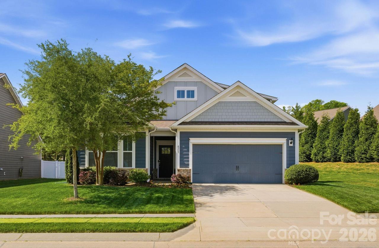 4269 Legacy Dr., Denver, NC 28037