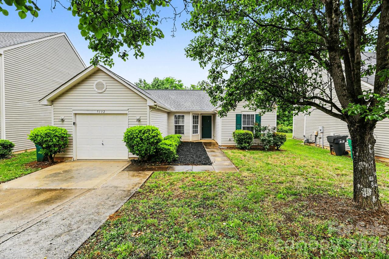 5132 Deerton Rd., Charlotte, NC 28269