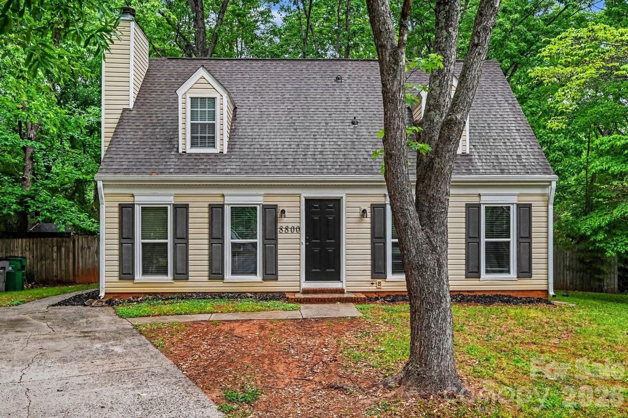 8800 Royal Scot Ln., Charlotte, NC 28227