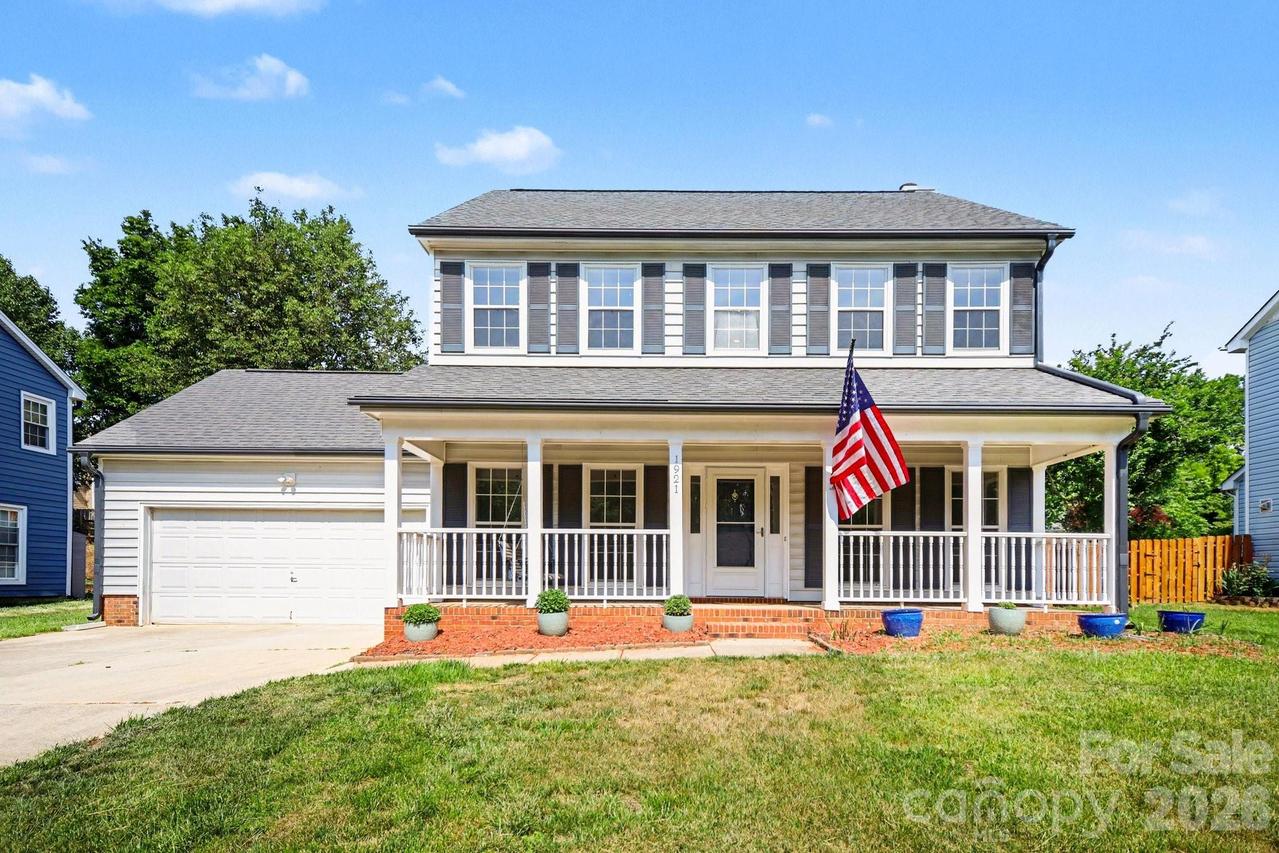 1921 Stonewyck Ave., Kannapolis, NC 28081