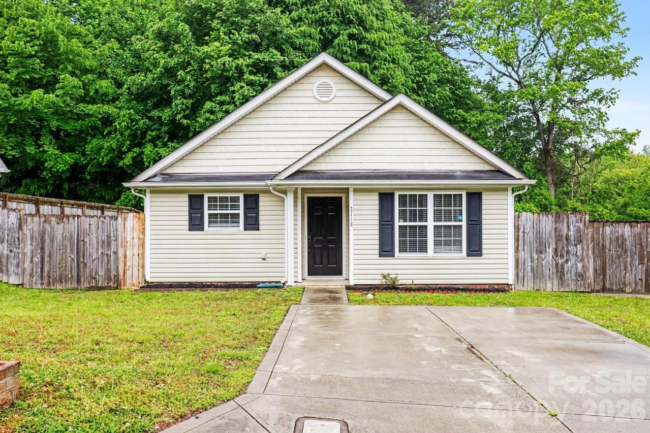 2116 Lauren Elizabeth Ct., Charlotte, NC 28214