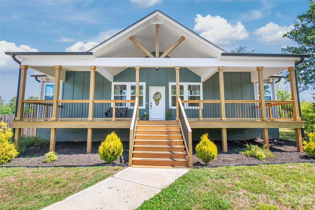 116 Damon Dr., Shelby, NC 28150
