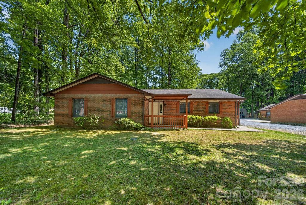 1908 W Sugar Creek Rd., Charlotte, NC 28262