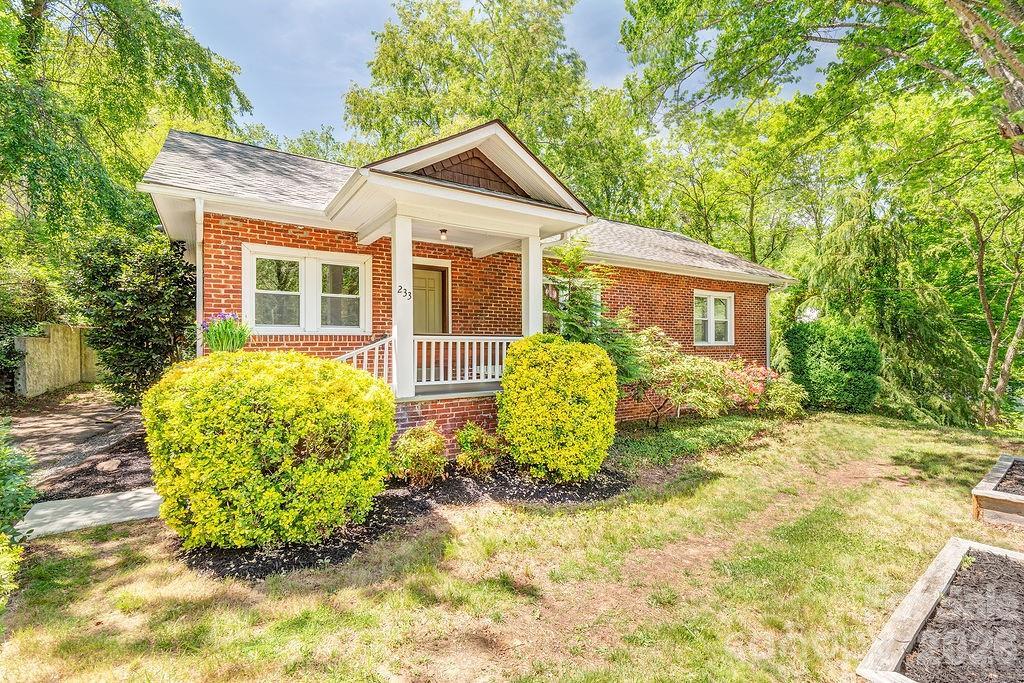 233/231 Fairfax Ave. #A/B, Asheville, NC 28806