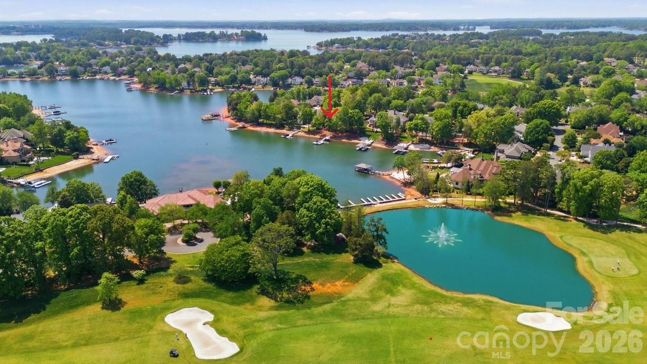 18426 Peninsula Cove Ln., Cornelius, NC 28031