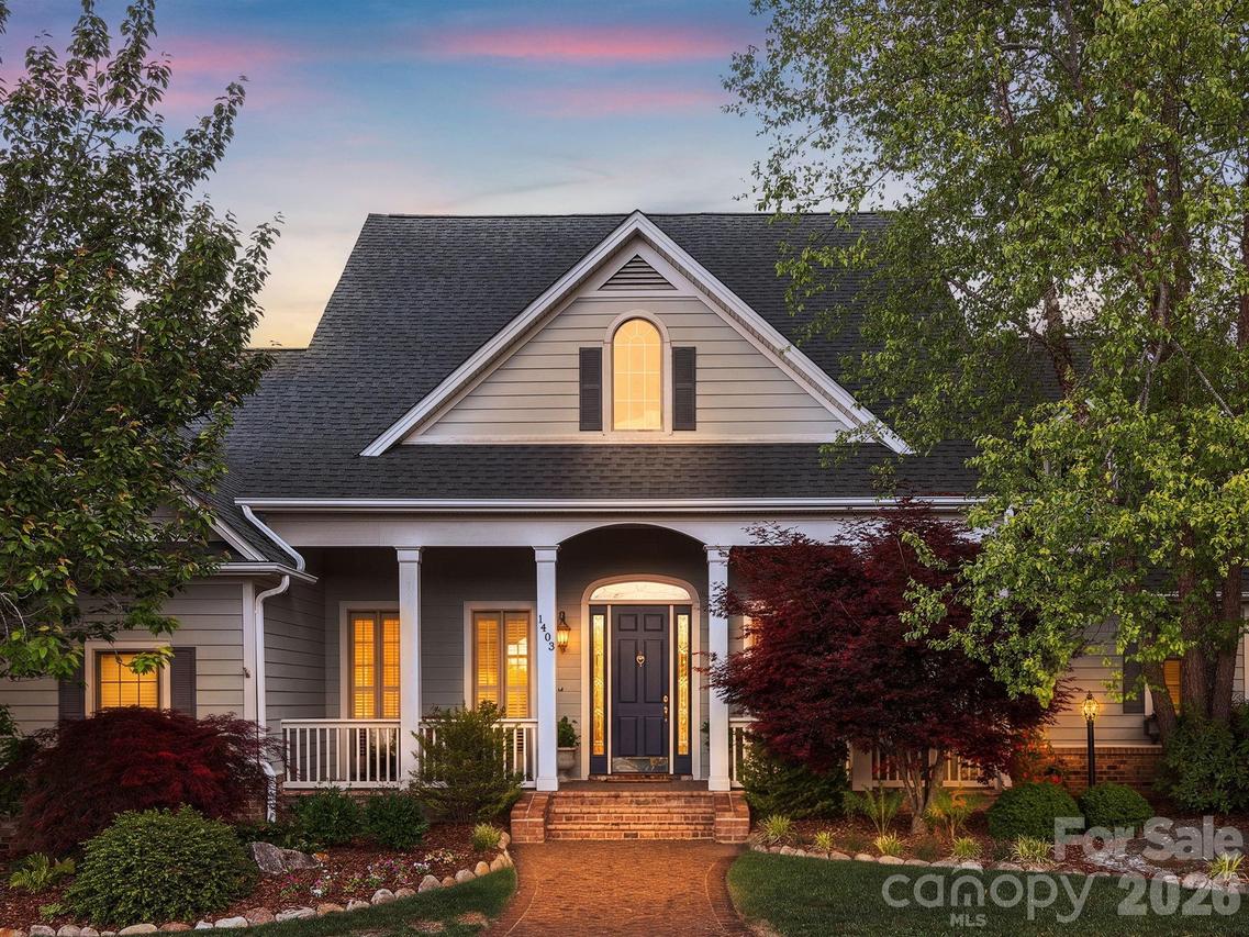 1403 Woodsong Dr., Hendersonville, NC 28791
