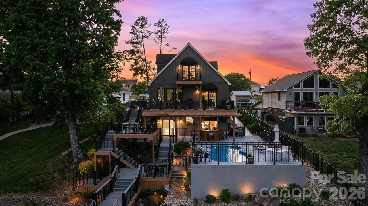 819 Hickory Point Dr., Lexington, NC 27292