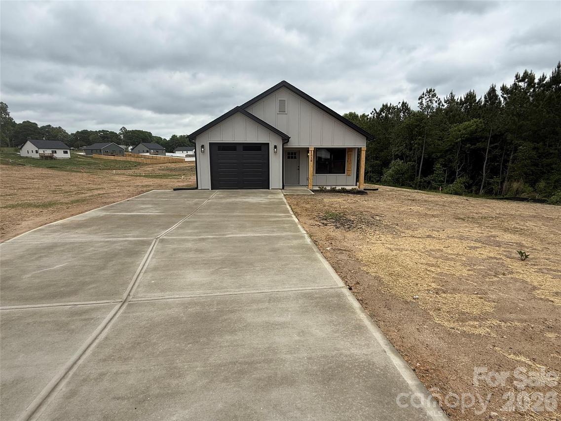 1218 Burris Blvd., Lincolnton, NC 28092