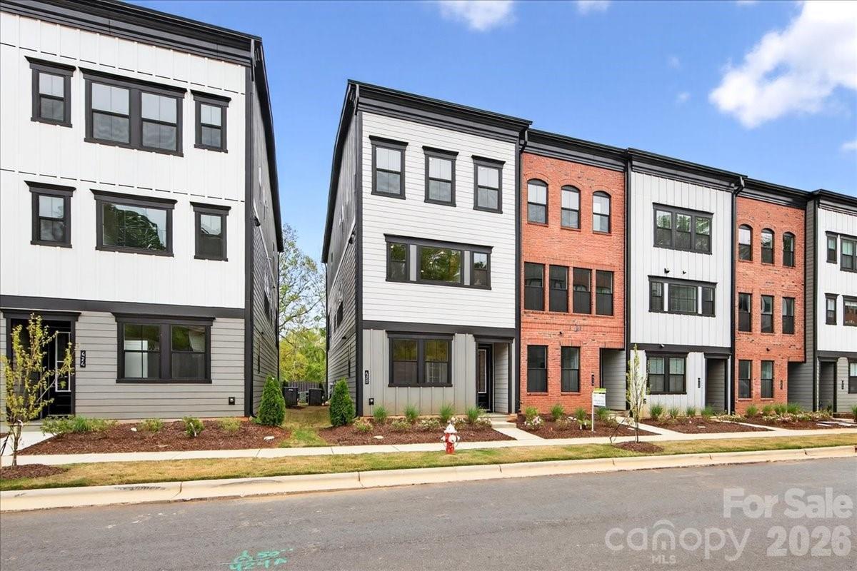 420 Old Town Village Rd., Waxhaw, NC 28173