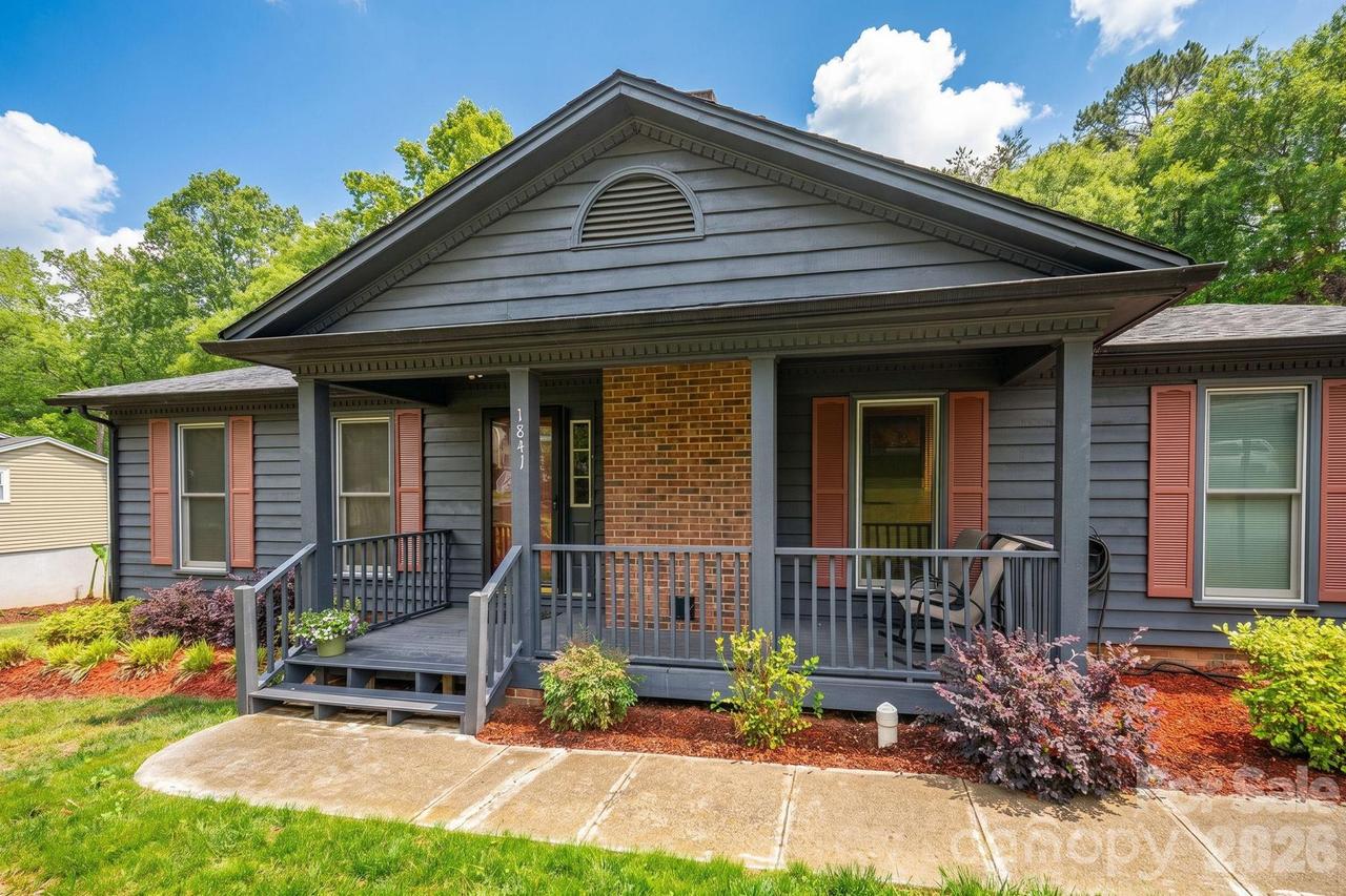1841 Oak Hollow Rd., Gastonia, NC 28054