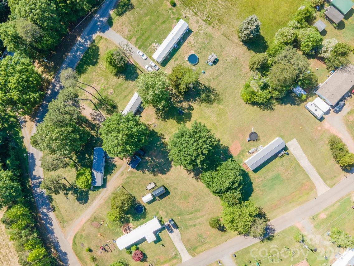 142 & 146 Delaware Rd., Statesville, NC 28625