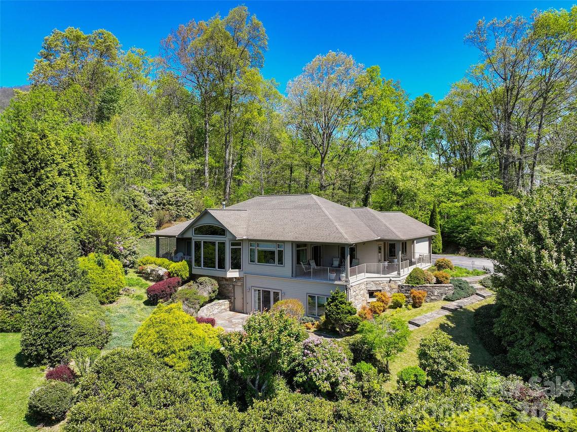 78 Banker Dr., Waynesville, NC 28786