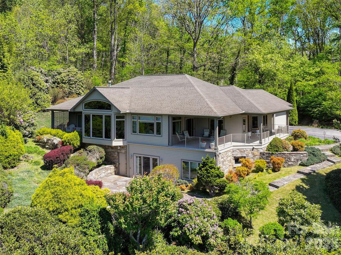 78 Banker Dr., Waynesville, NC 28786