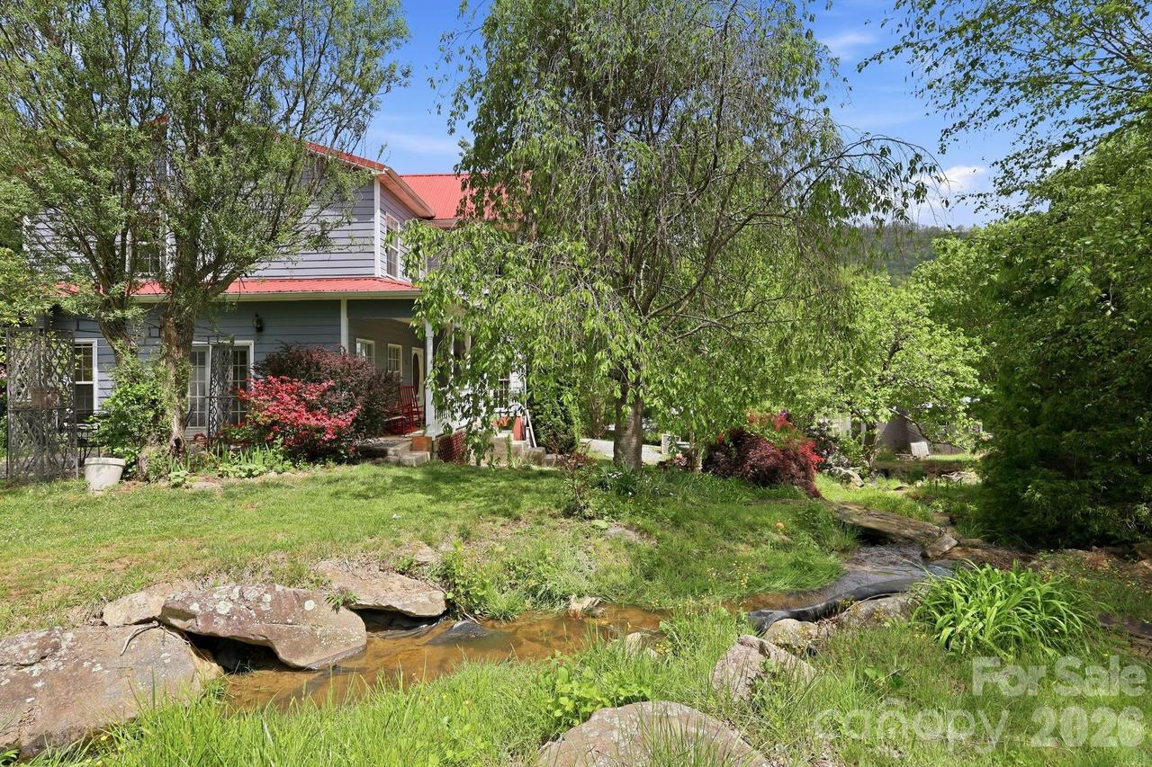 2225 Bald Creek Rd., Clyde, NC 28721