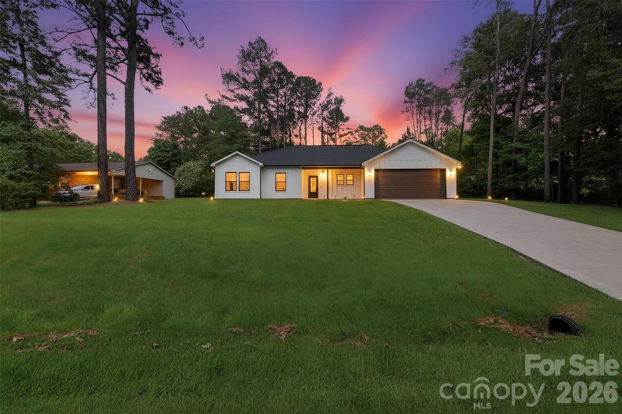 1026 Fye Dr., Newton, NC 28658