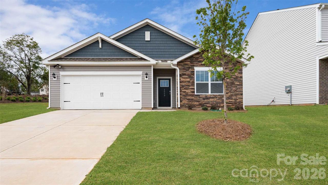 61 Salers Rd., Fletcher, NC 28732