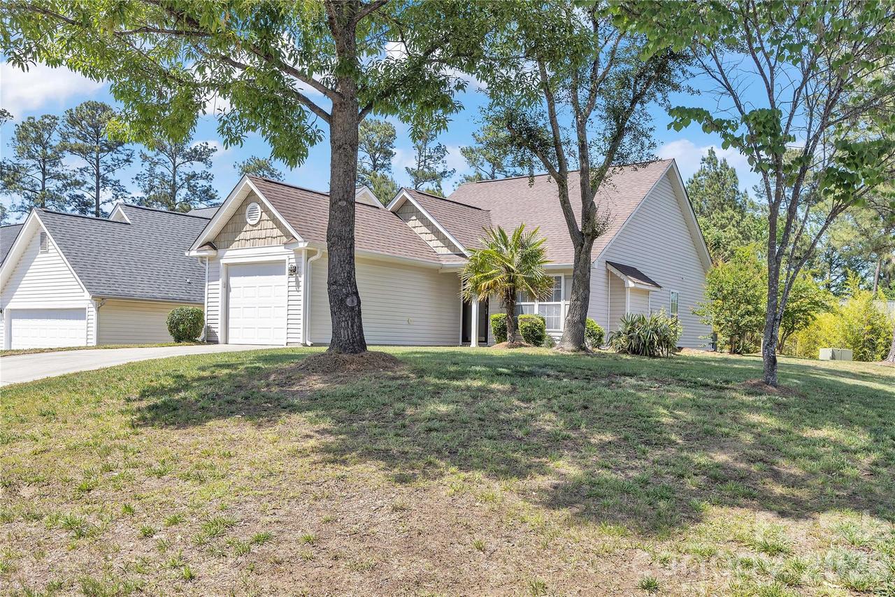 1855 Duke Adam St., Kannapolis, NC 28083