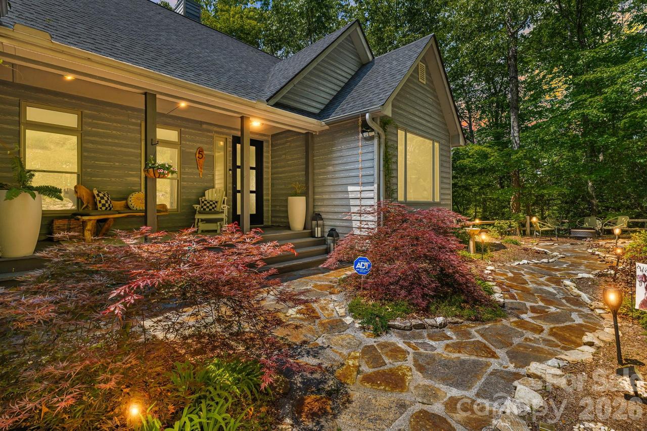5 Saddle Ridge, Fletcher, NC 28732