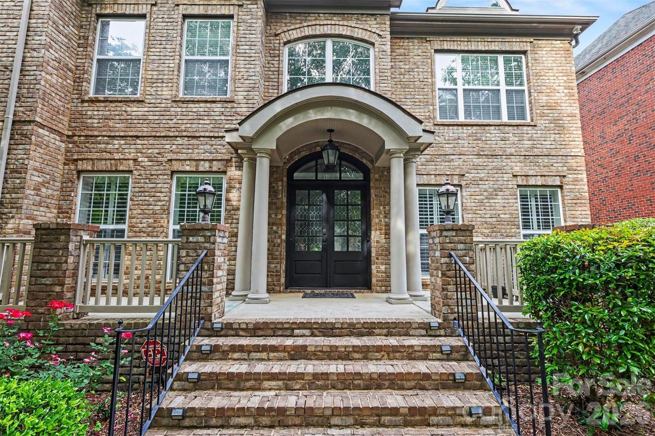 11215 Warfield Ave., Huntersville, NC 28078