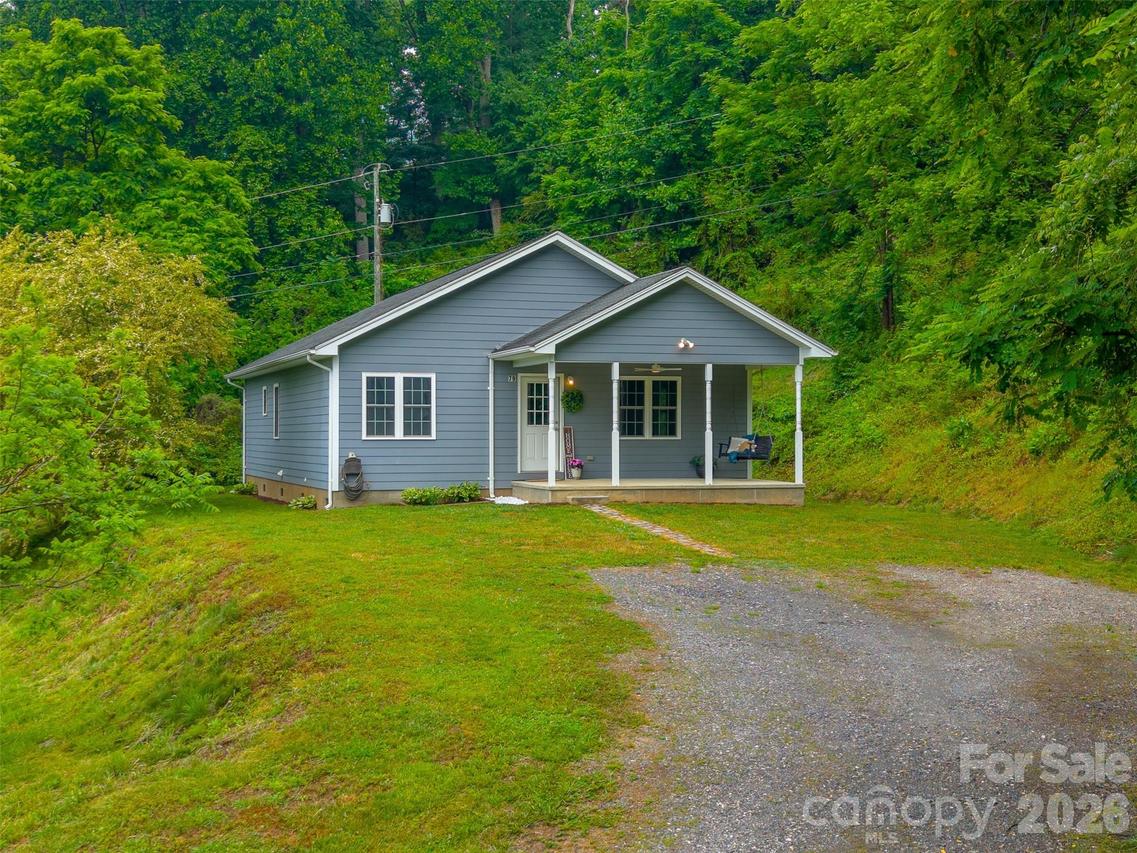 79 Harris Cir., Sylva, NC 28779