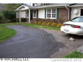 484 Balsam Dr., Waynesville, NC 28786