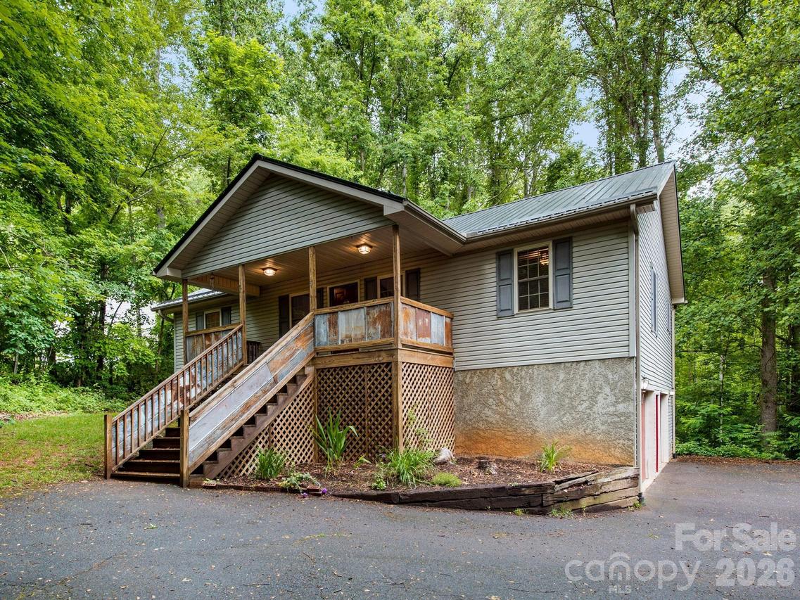 37 Leatherwood Dr. #9, Candler, NC 28715