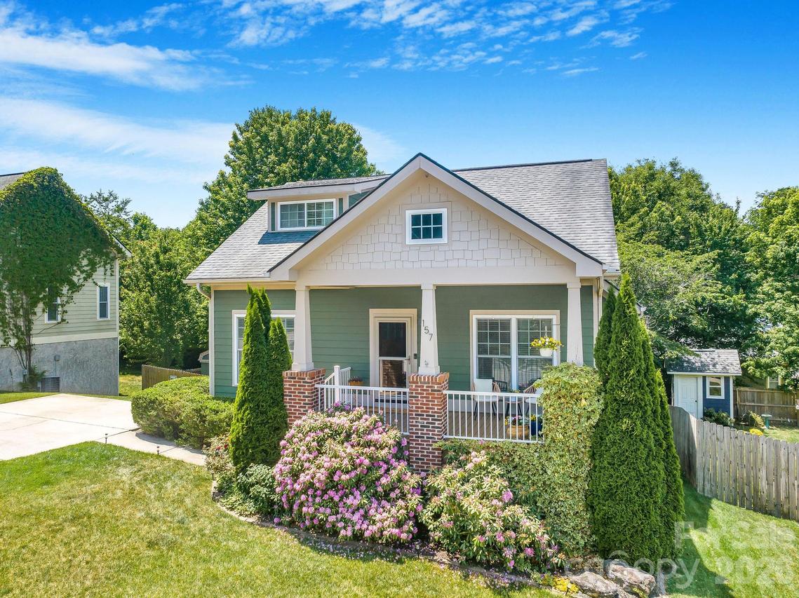 157 Estelle Park Dr., Asheville, NC 28806