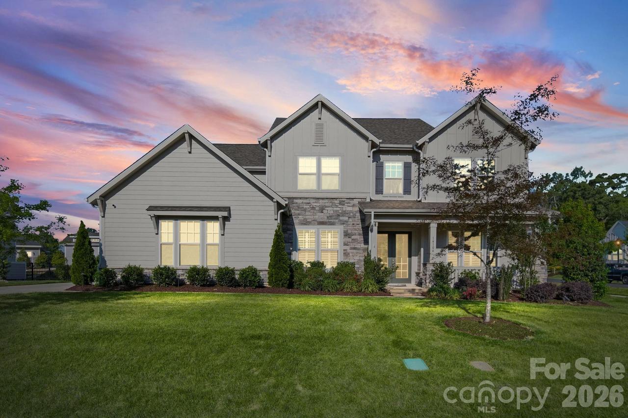 14104 Hollins Grove Ave., Huntersville, NC 28078