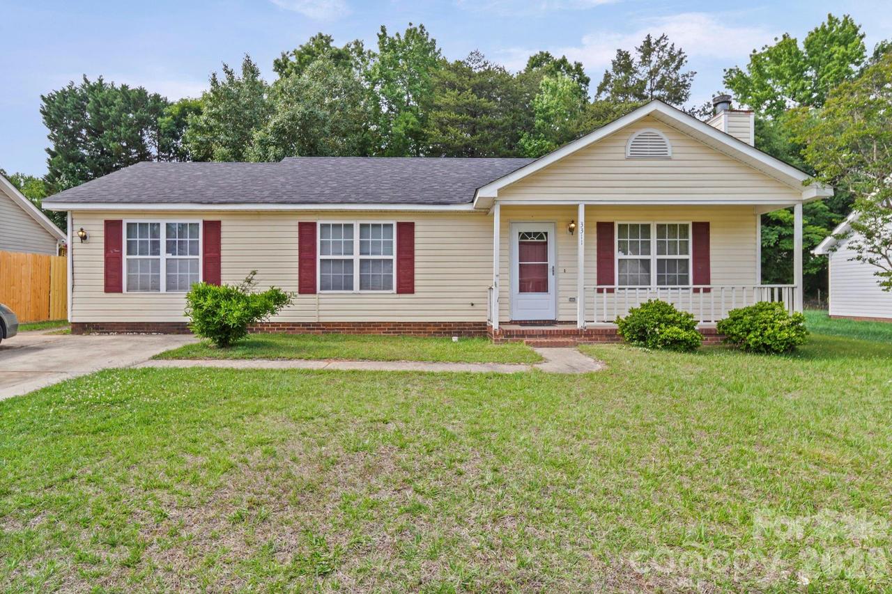 3311 Atlas Dr., Charlotte, NC 28269