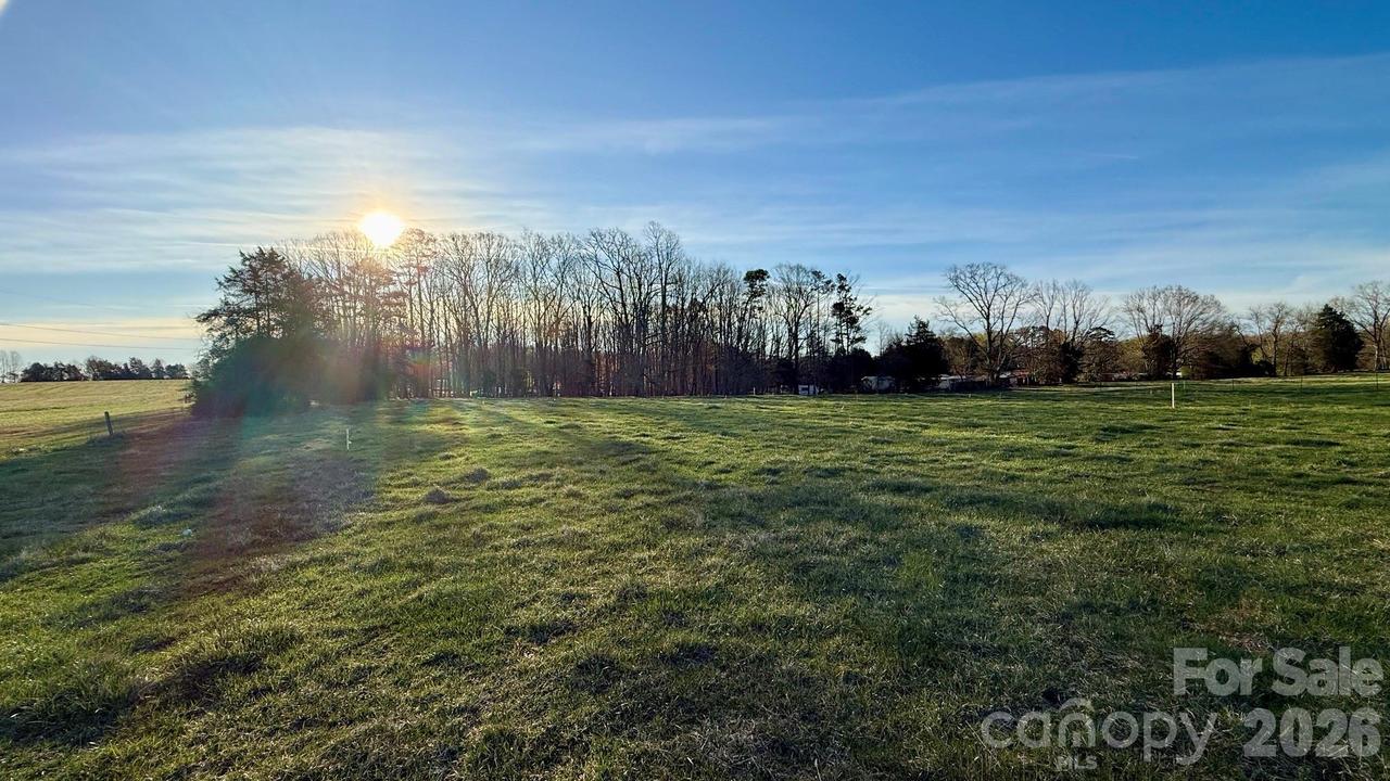 2290 Buffalo Shoals Rd., Catawba, NC 28609
