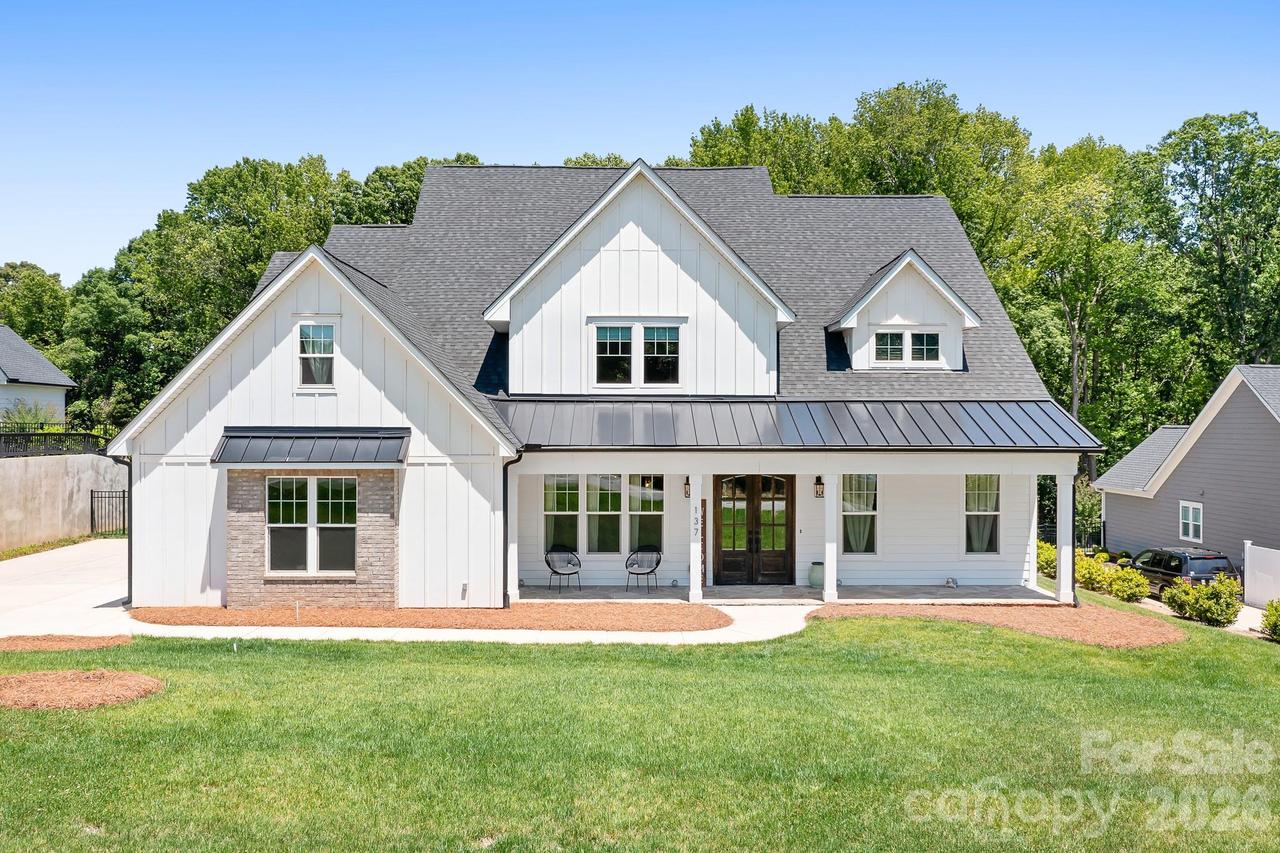 137 Streamside Estates Dr., Mooresville, NC 28117