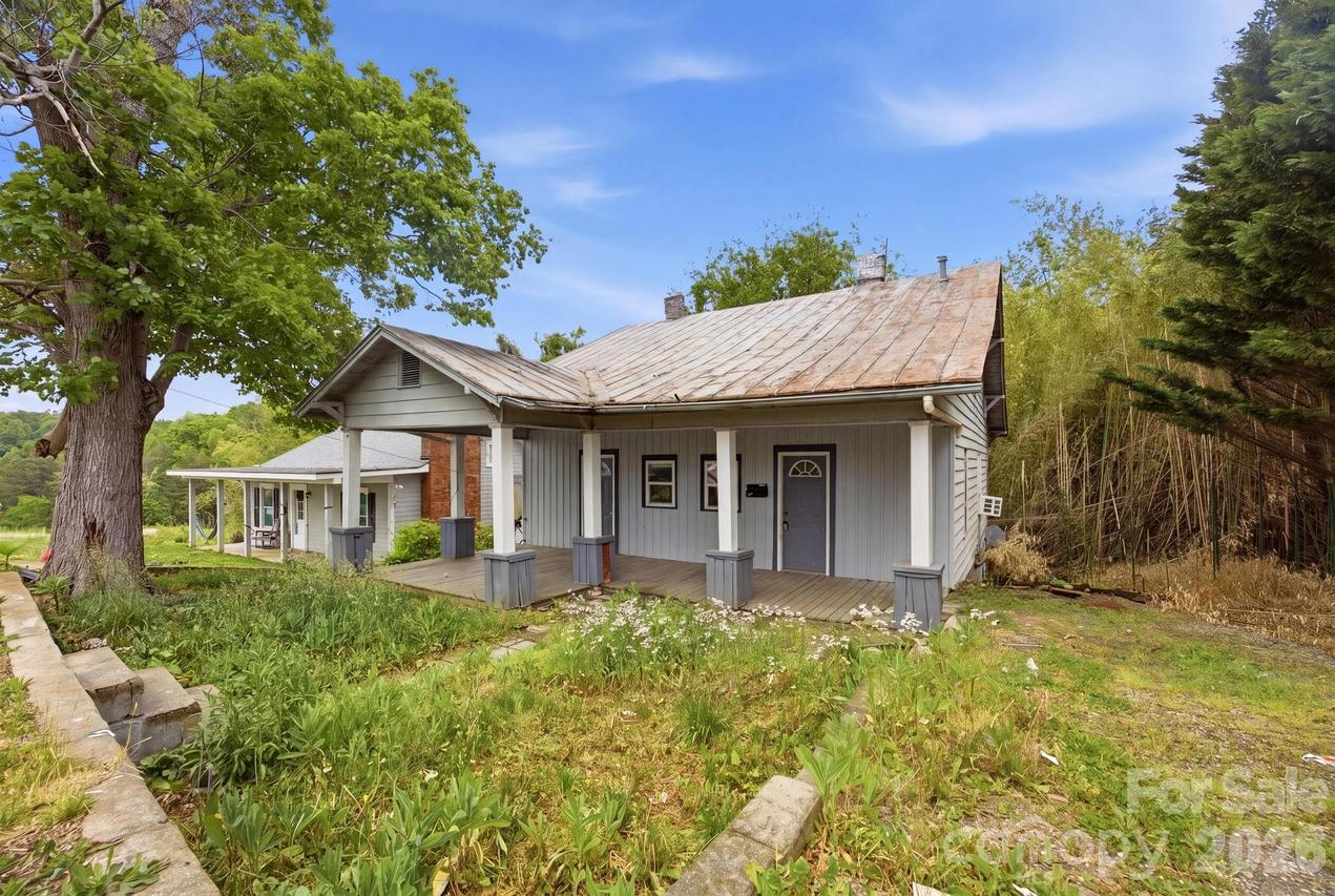 712 Conley Pl., Lenoir, NC 28645