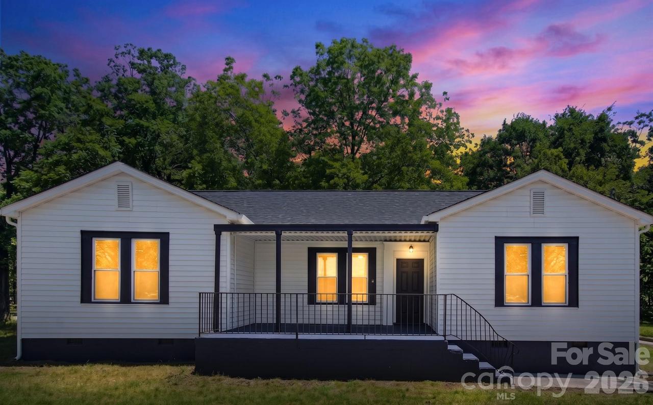 2622 Hemphill St., Charlotte, NC 28208