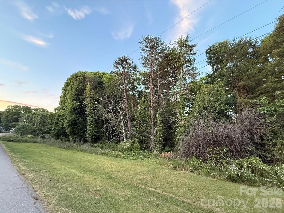 306 Elysian Dr., Mooresville, NC 28117