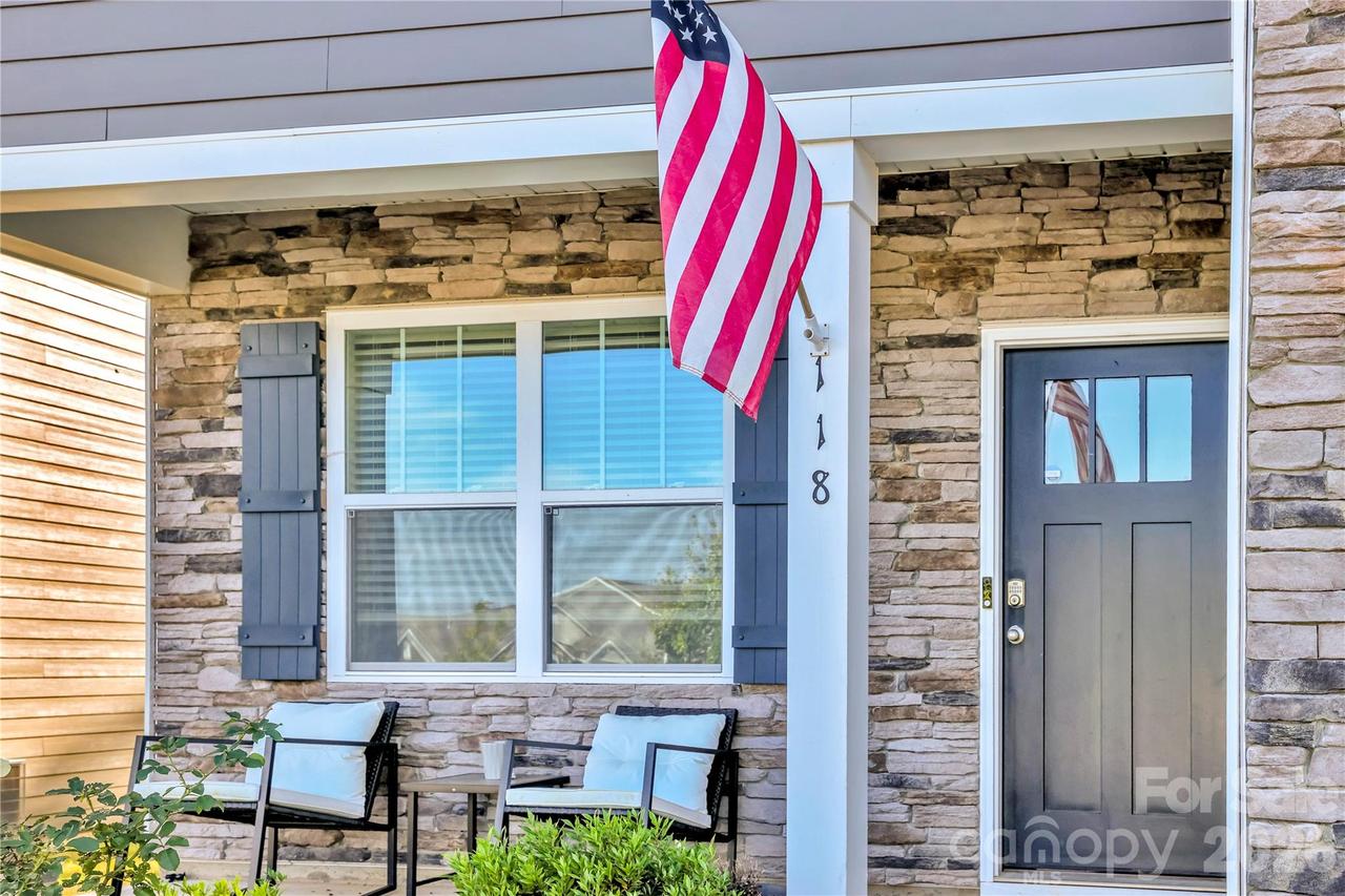 118 N Hill Ln., Troutman, NC 28166