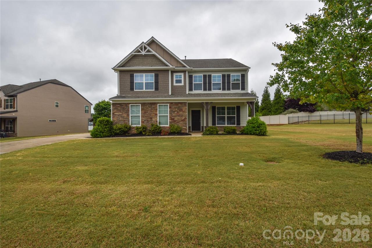 7227 Adirondack Dr., Denver, NC 28037