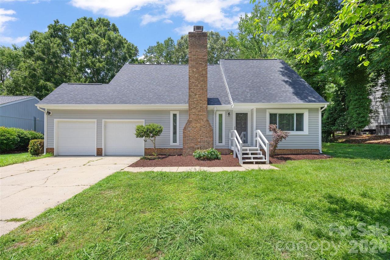 9526 Fairway Ridge Rd., Charlotte, NC 28277