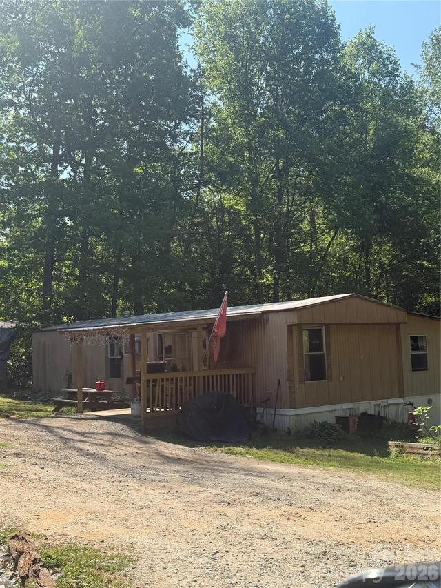 1357 Airport Rhodhiss Rd. #3, Hickory, NC 28601