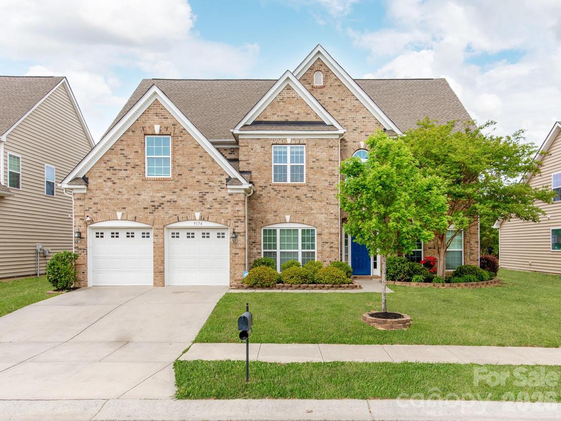 9174 Perseverance Dr., Harrisburg, NC 28075