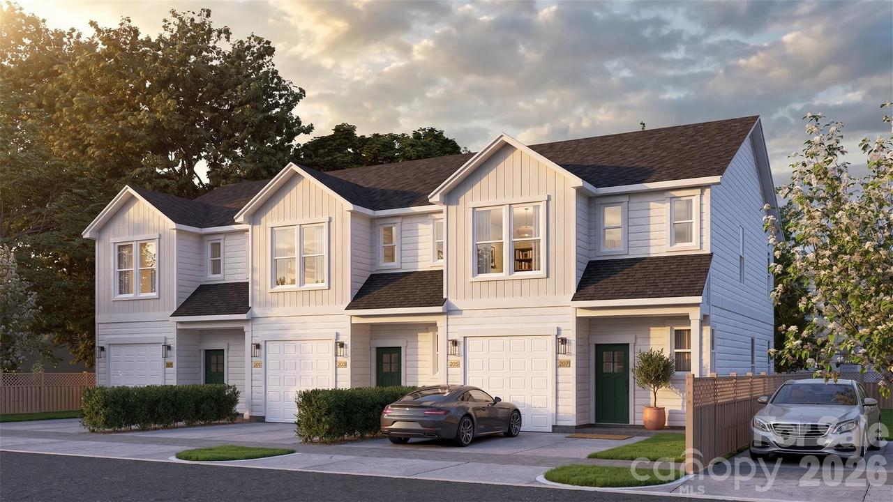1013 Caldwell St., Statesville, NC 28677
