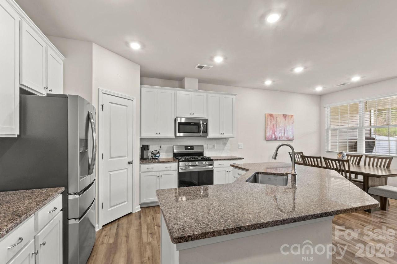 14136 Castle Nook Dr., Charlotte, NC 28273