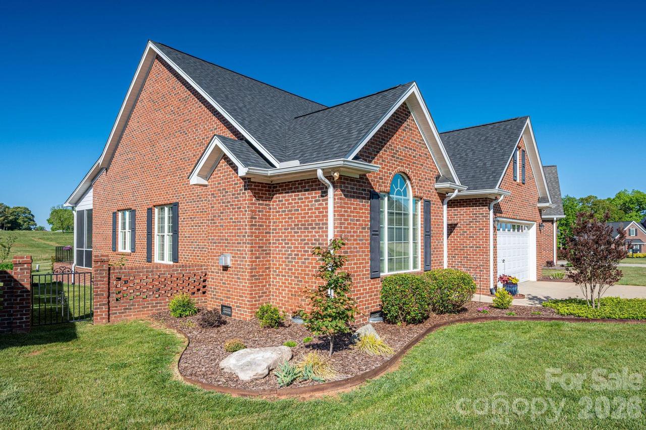 141 Spring Forest Dr., Shelby, NC 28152