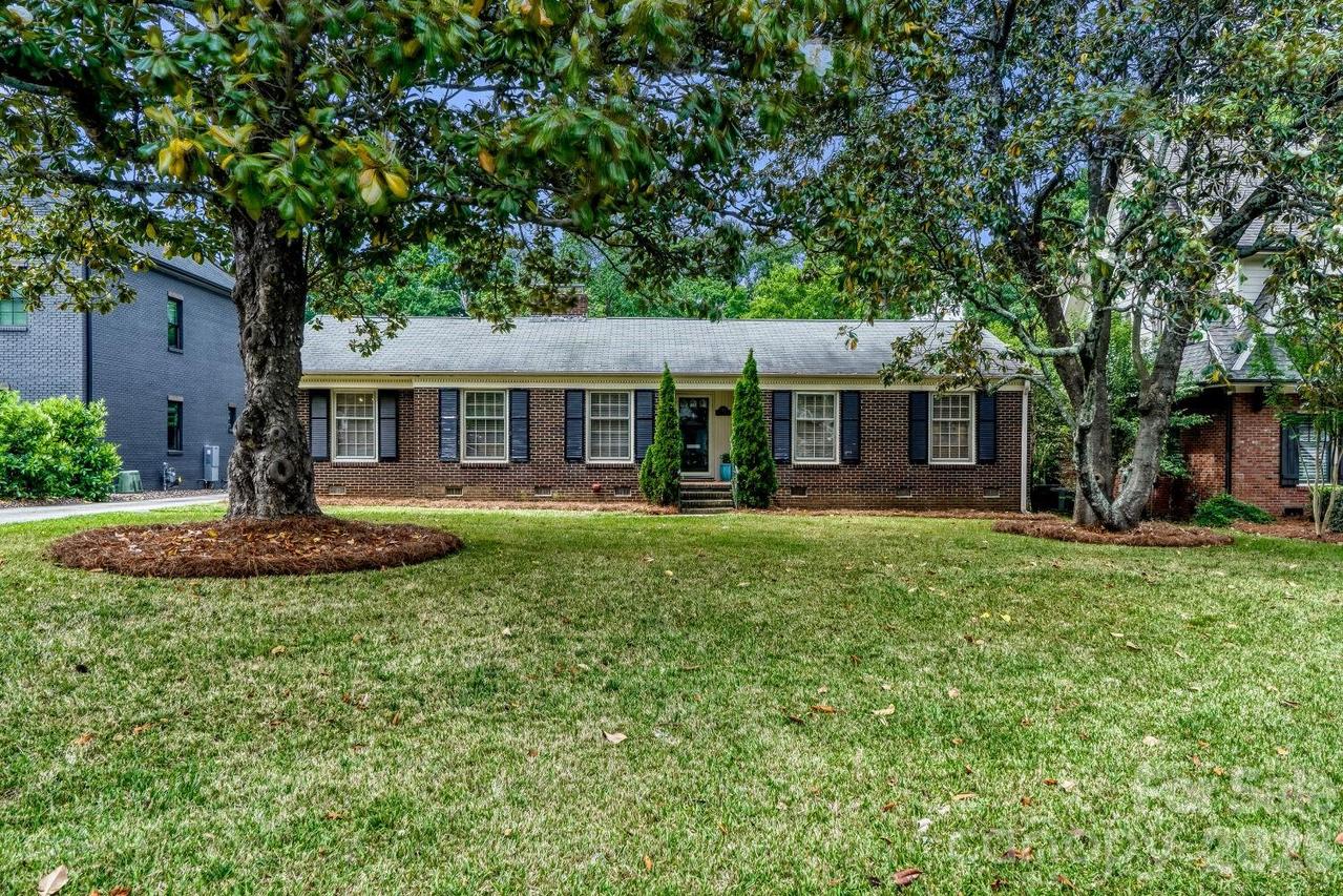215 Scofield Rd., Charlotte, NC 28209