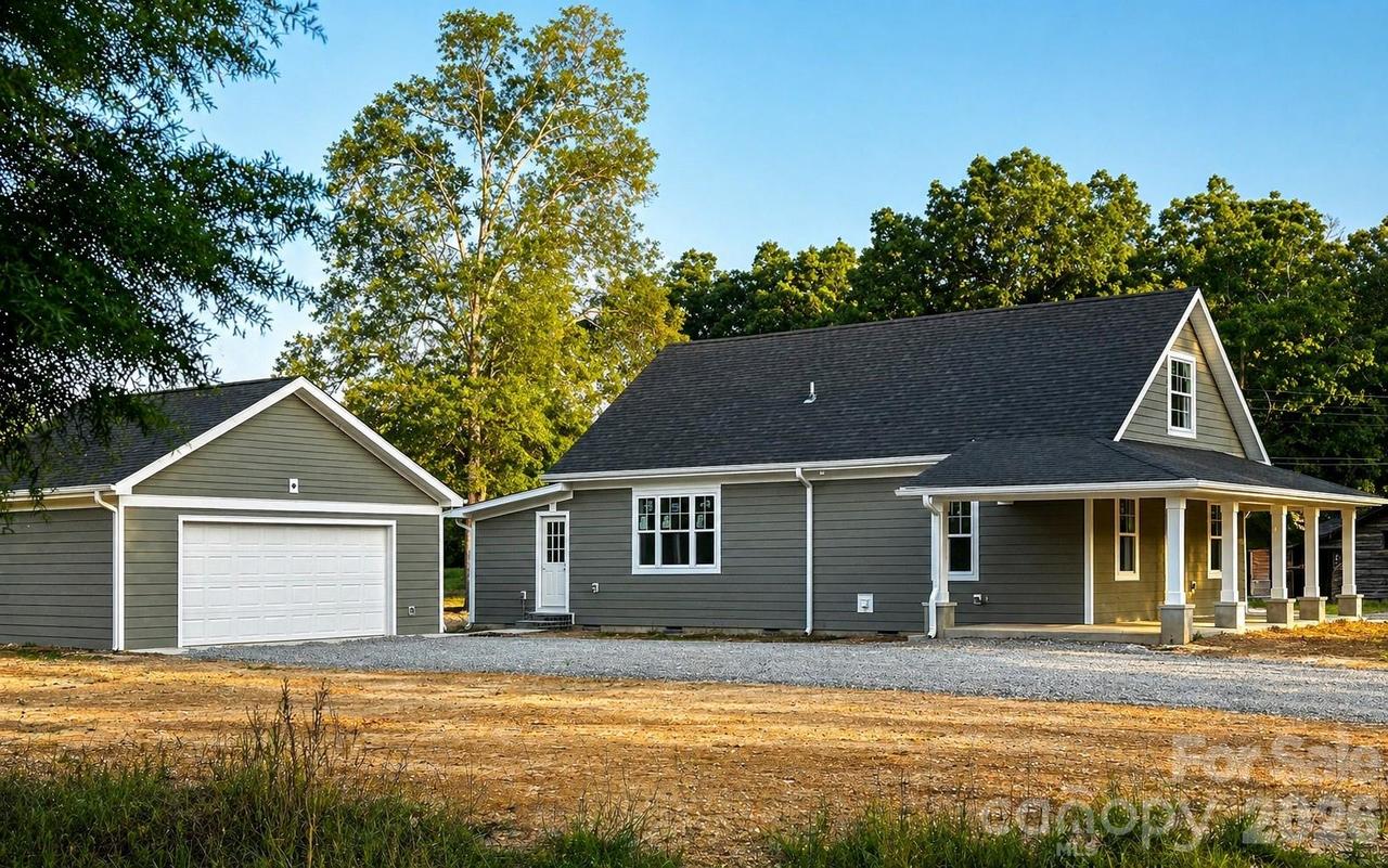 49354 Reeves Island Rd., Misenheimer, NC 28109
